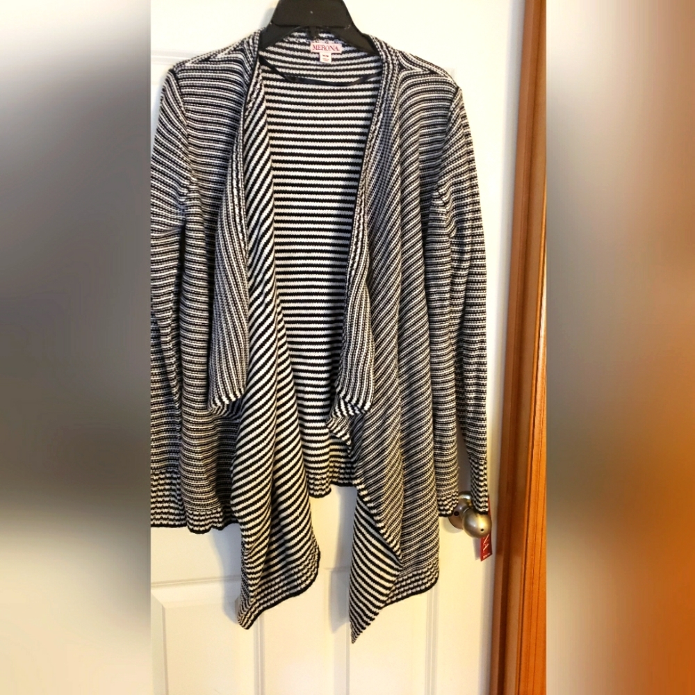 Merona Black and White striped cardigan